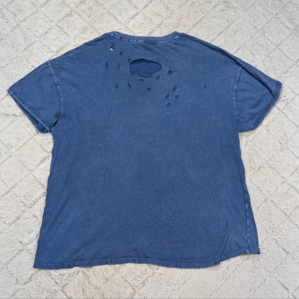 Free People Shirt Womens M Blue Belle Rubi Tee Oversized Distressed Boho Cozy - Picture 8 of 9
